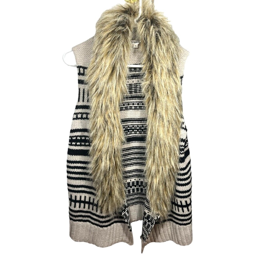 BB Dakota Women's Faux Fur Trim Western Sleeveless Duster Cardigan Sweater S
